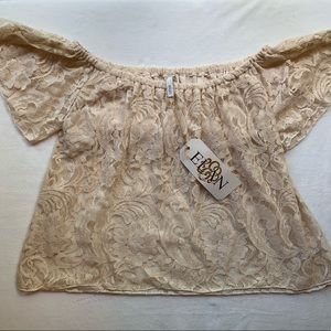 NWT Off-the-Shoulder Lace Crop Top